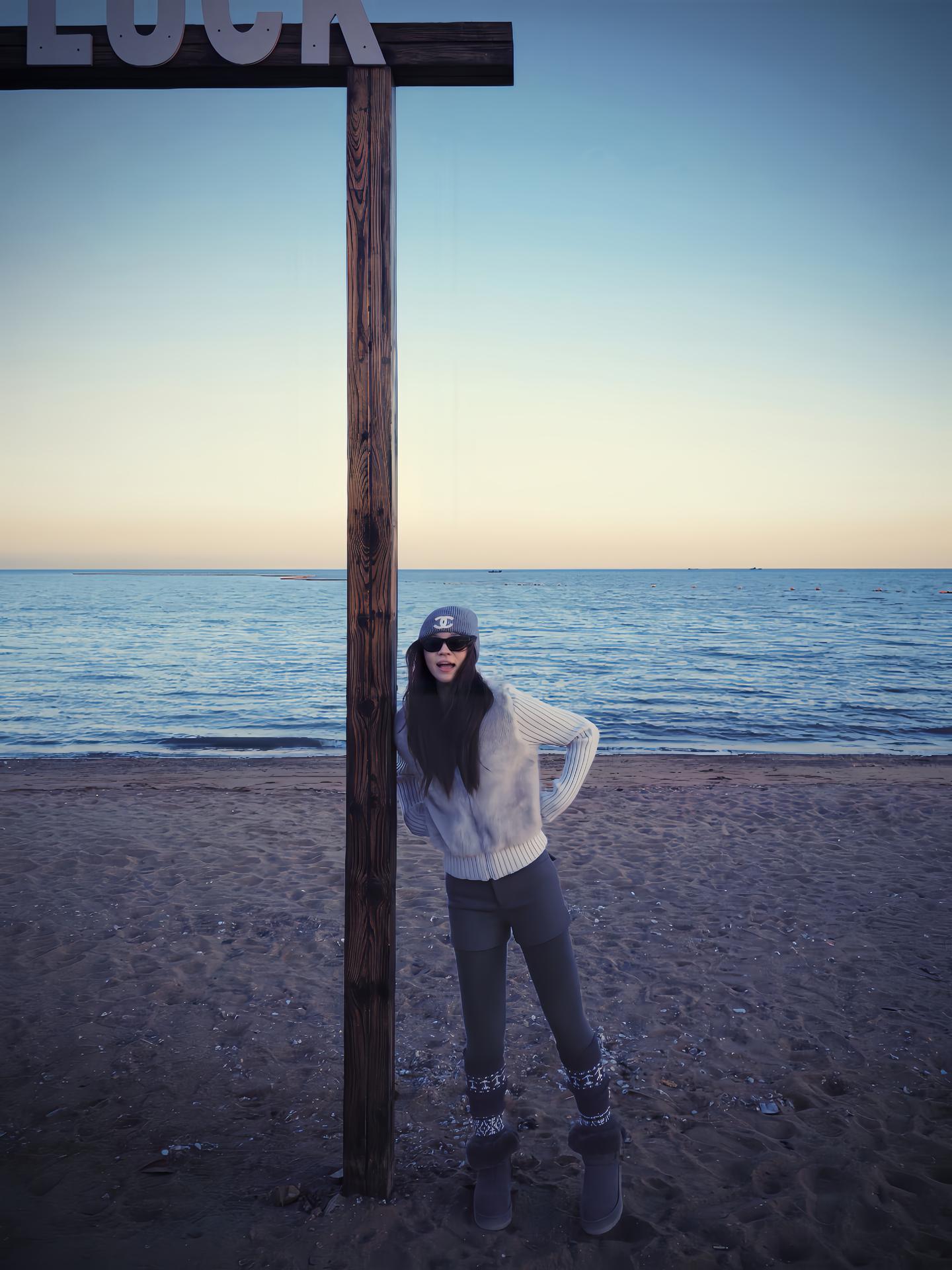 于是我摊开手 允许一切流走