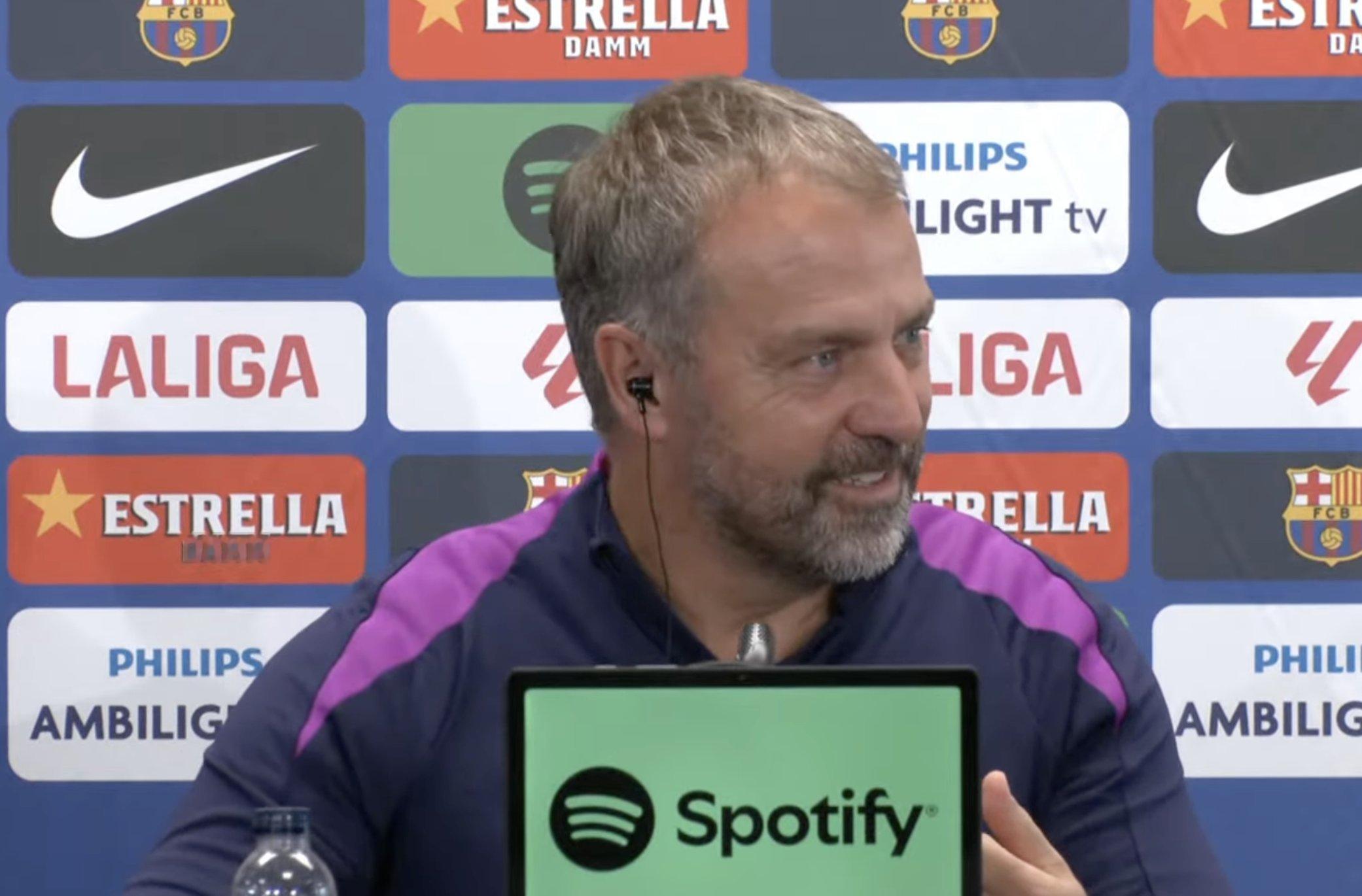 问：最近这周大家谈了很多关于亚马尔的事情。他的身体状况完全没问题吗？还是他感到有