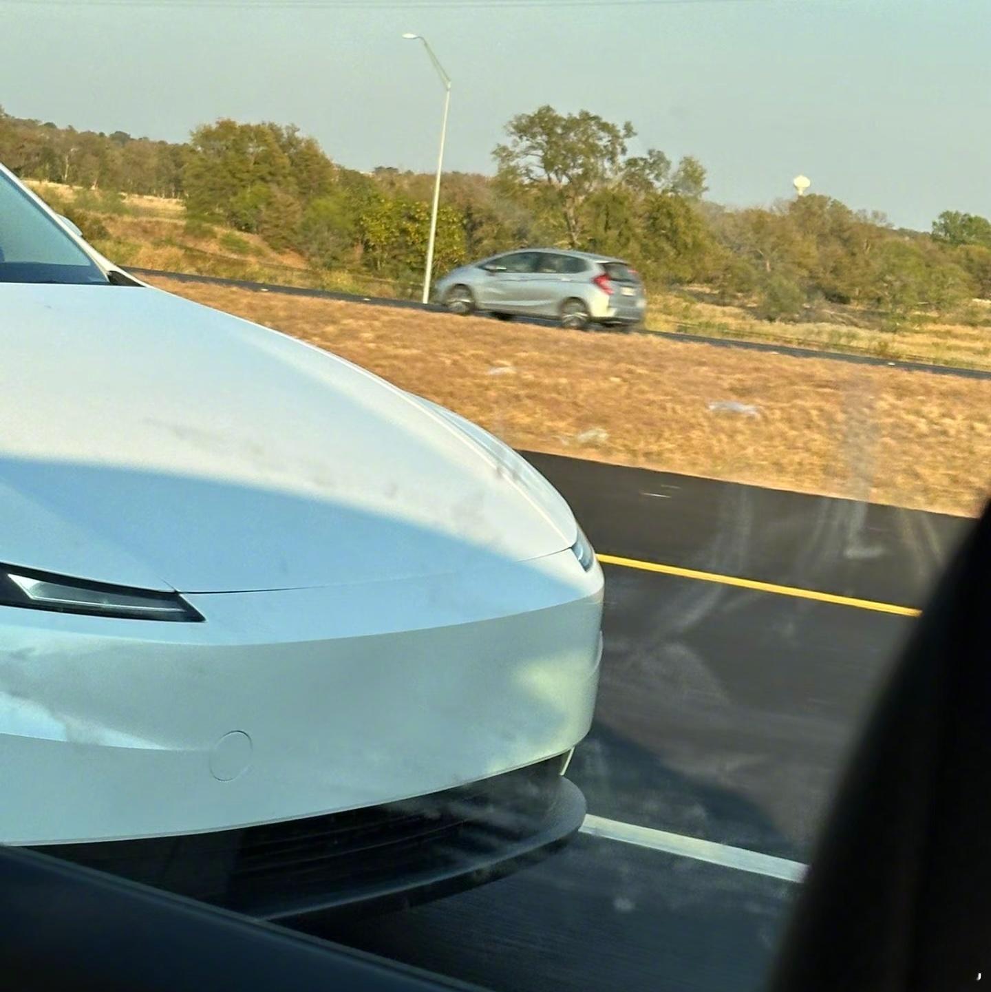 17 万的特斯拉 Model Y？？？马斯克继续压榨原车型价值，类似 60hz 