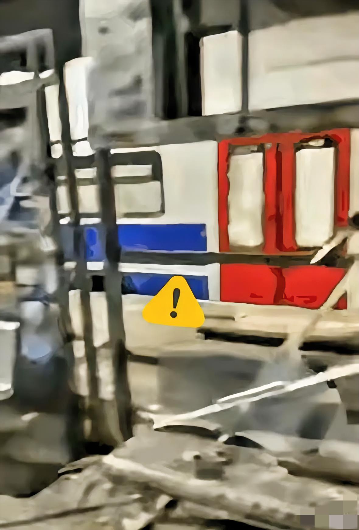 特拉维夫这回彻底见识到，什么叫不留喘息余地的反击！
 
拉里贾尼遇袭后，伊朗第6