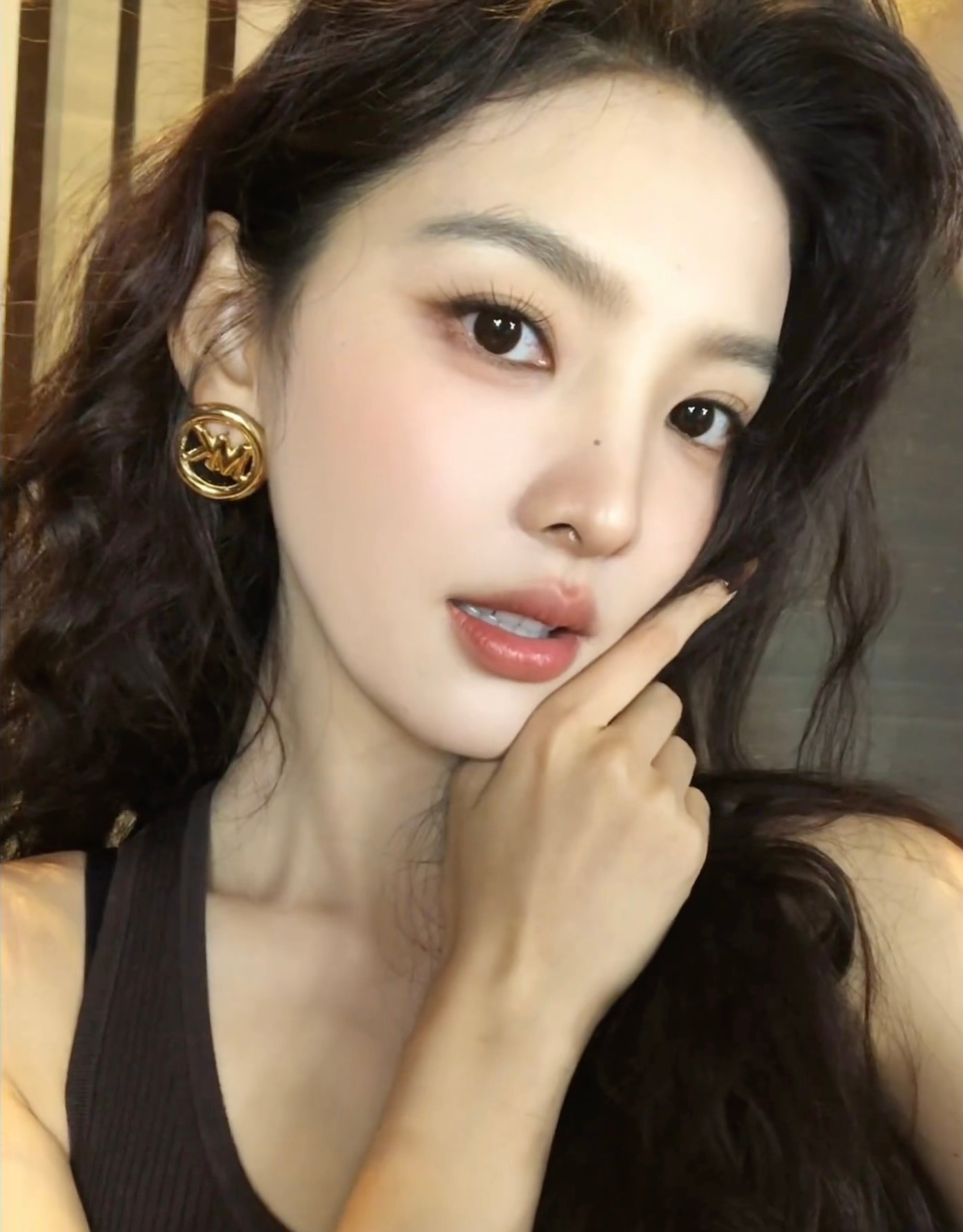 章若楠 意外很适合美洲狮风格….🐆🧡 ​​​