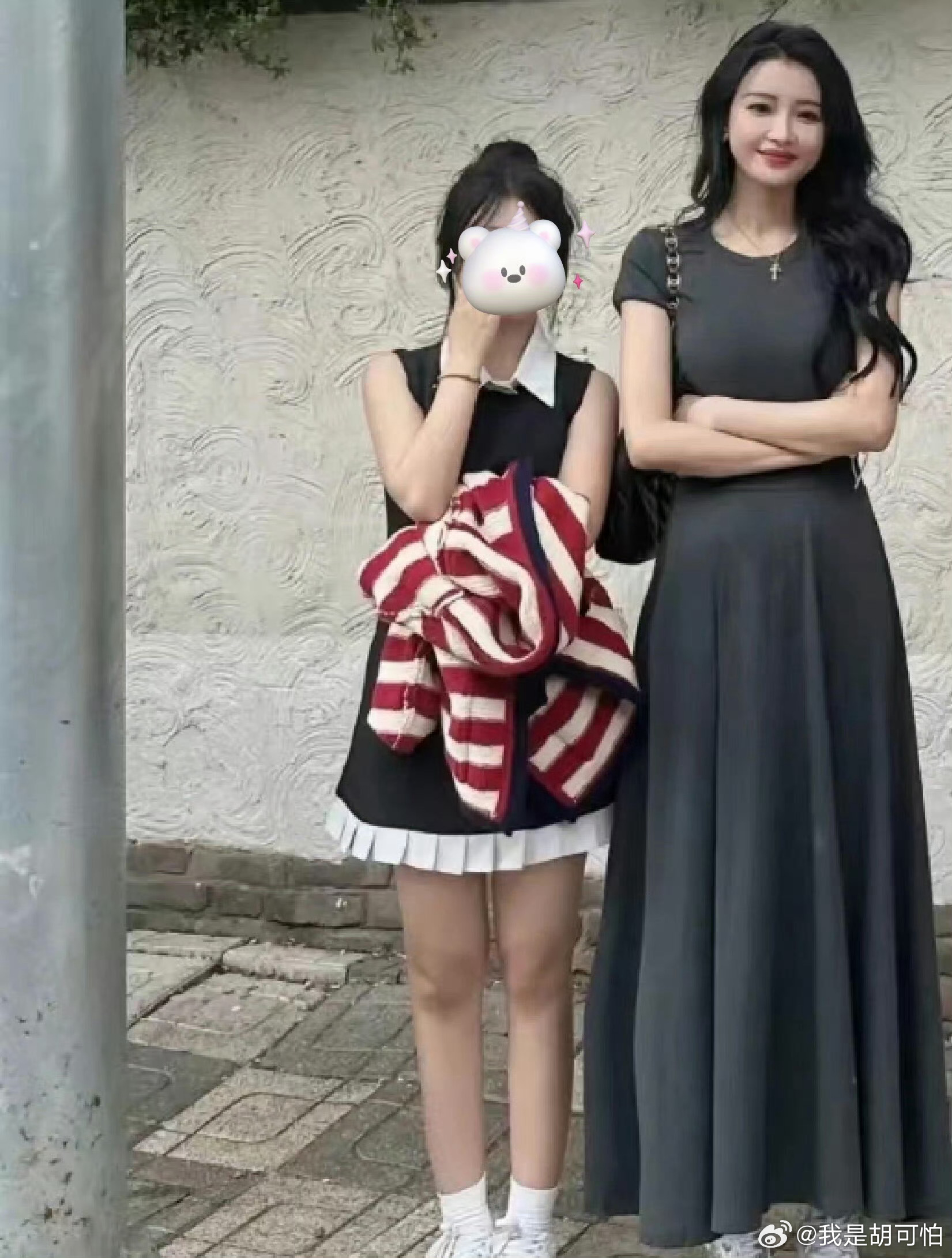 到底是谁发明的北极巨兔啊，孙怡幼态脸配上优越身高，再搭女团妆造，真的天选女团脸。