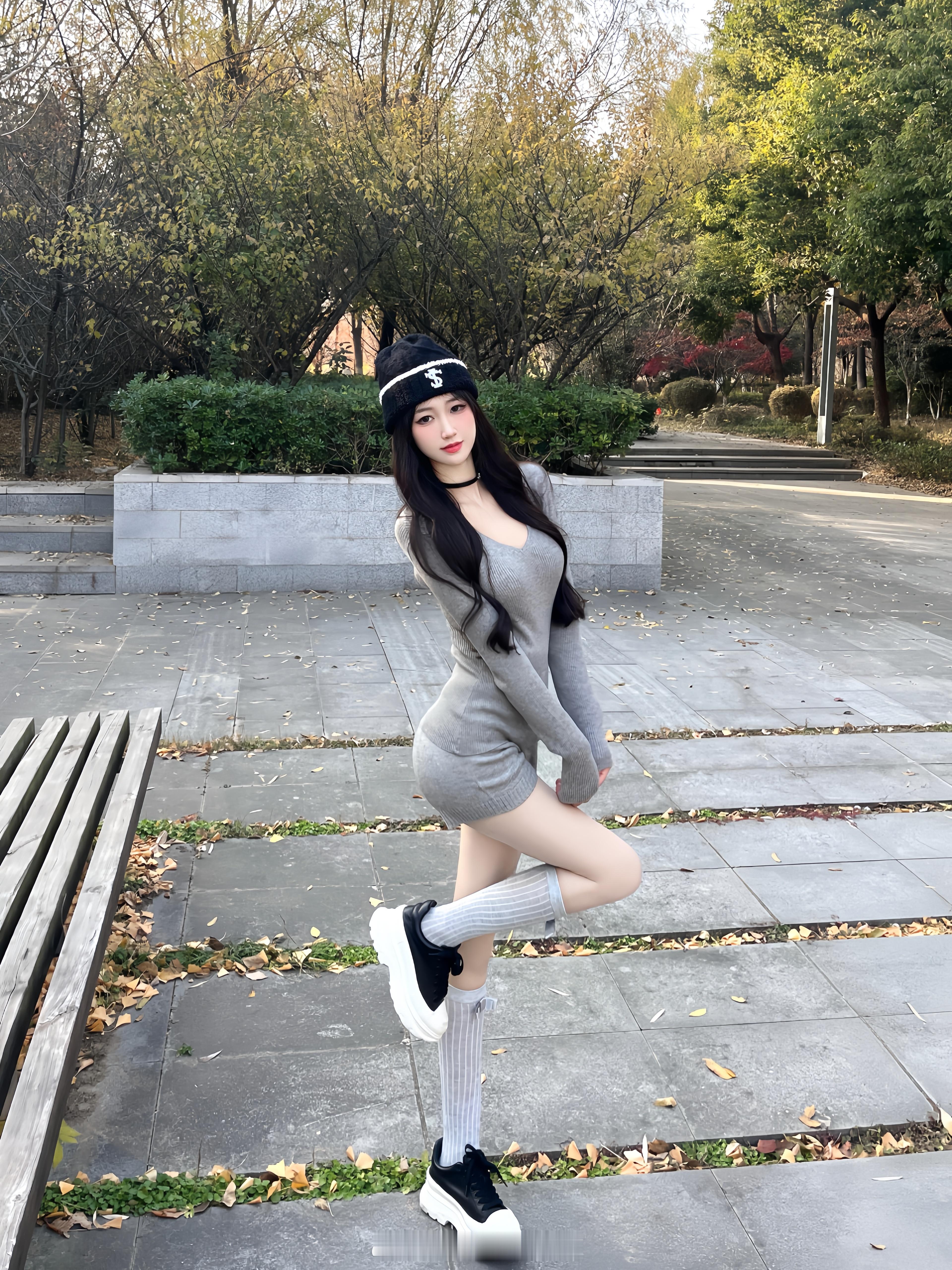 我性格十分恶劣 但胜在脸实在太乖 