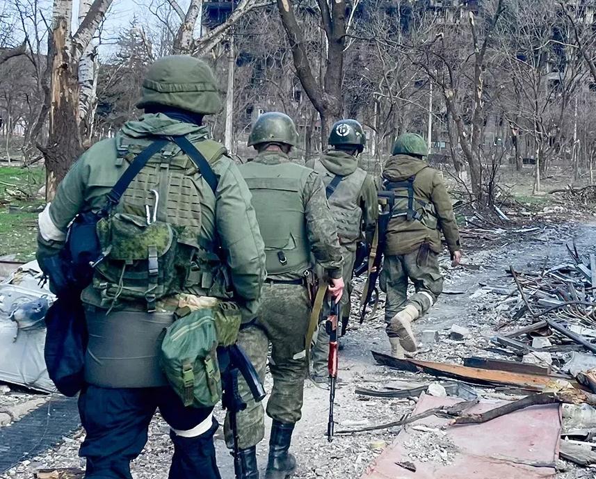 乌克兰有位议员挺有意思的，认为只要把顿巴斯给变更地名，那么俄罗斯就没法侵占了，这