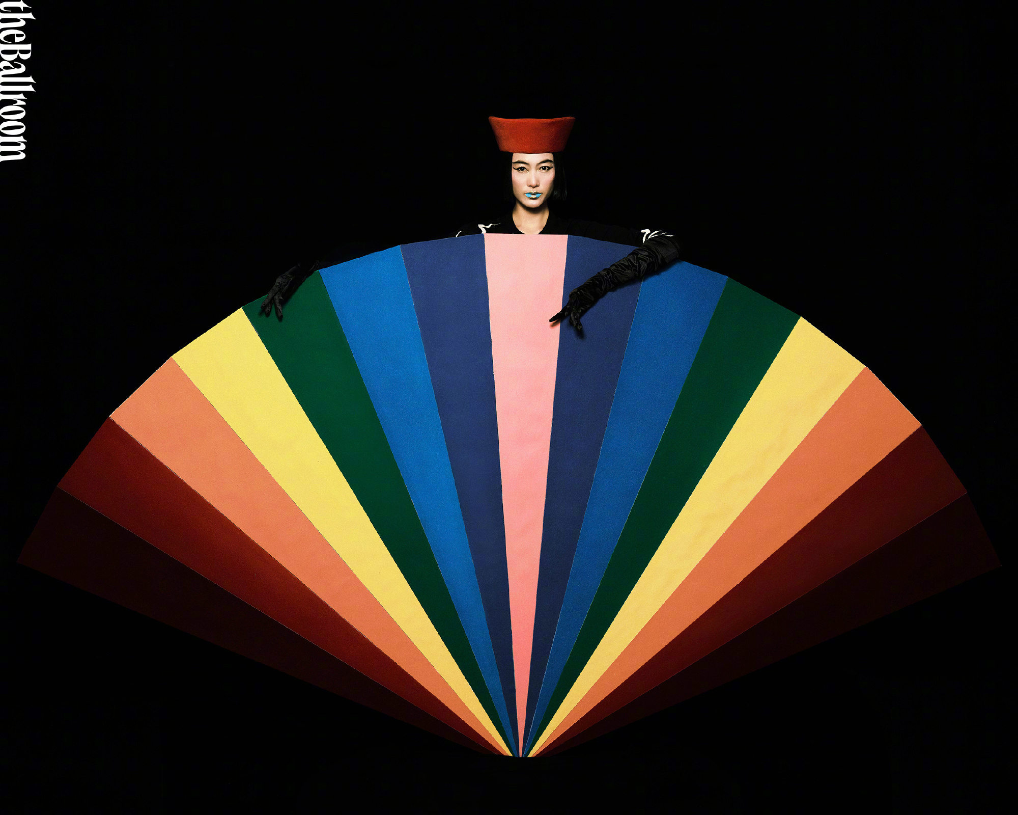 theBallroom 舞格2026春夏刊，超模秦舒培出镜演绎的「虹影复调·Li