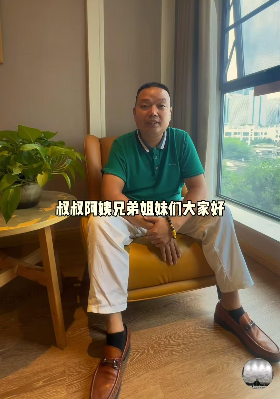 刚刚查了一下王晓举
不查不知道，一查真佩服，一个出生才四斤多、发着烧被丢在河南路