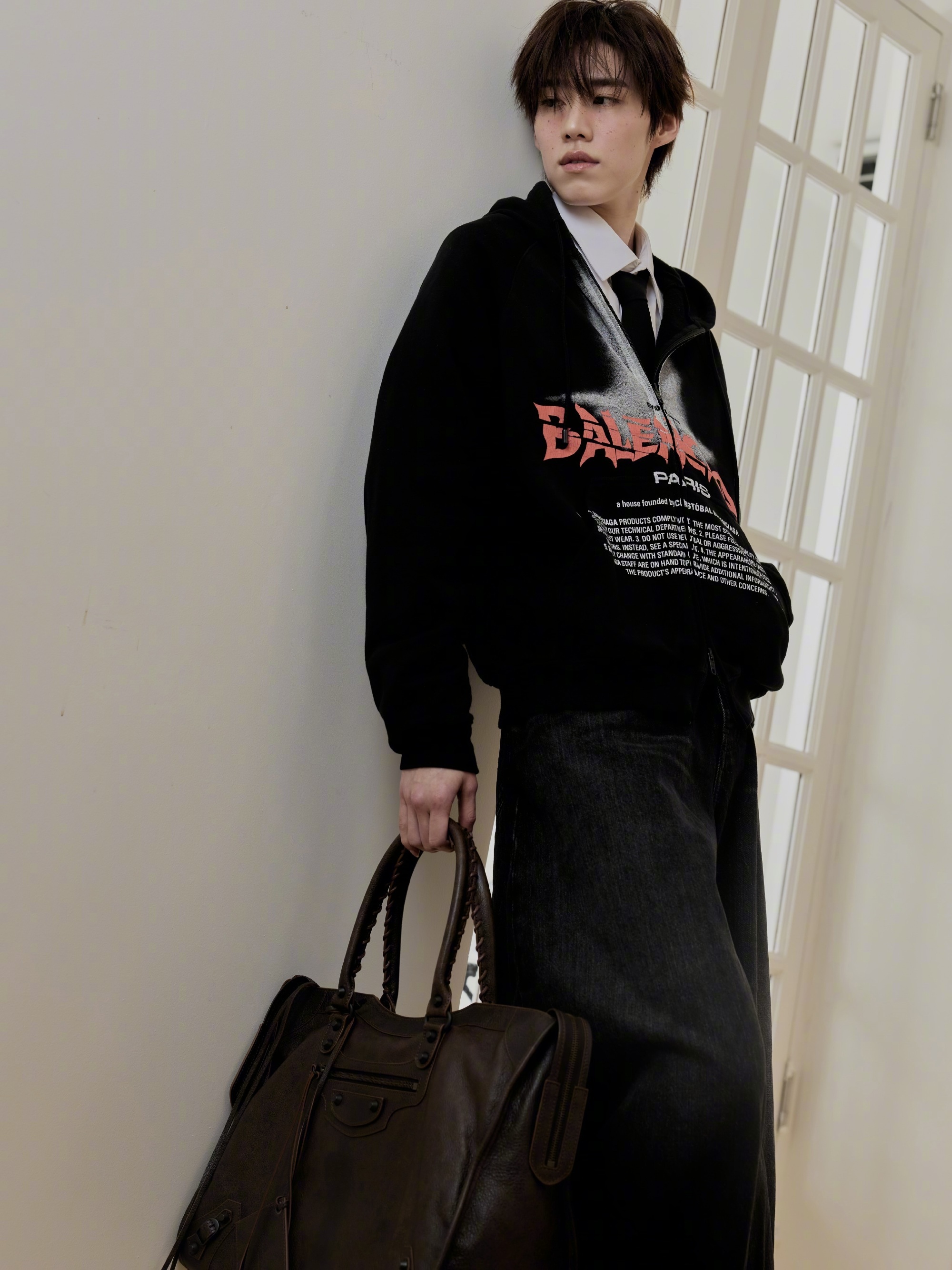 Balenciaga  全球品牌大使PP Krit 即将亮相新任创意总监Pier