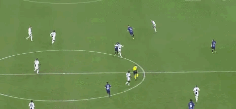 这种射门，您说难不难？[what]劳塔罗在国米总爱干这事！[发怒]