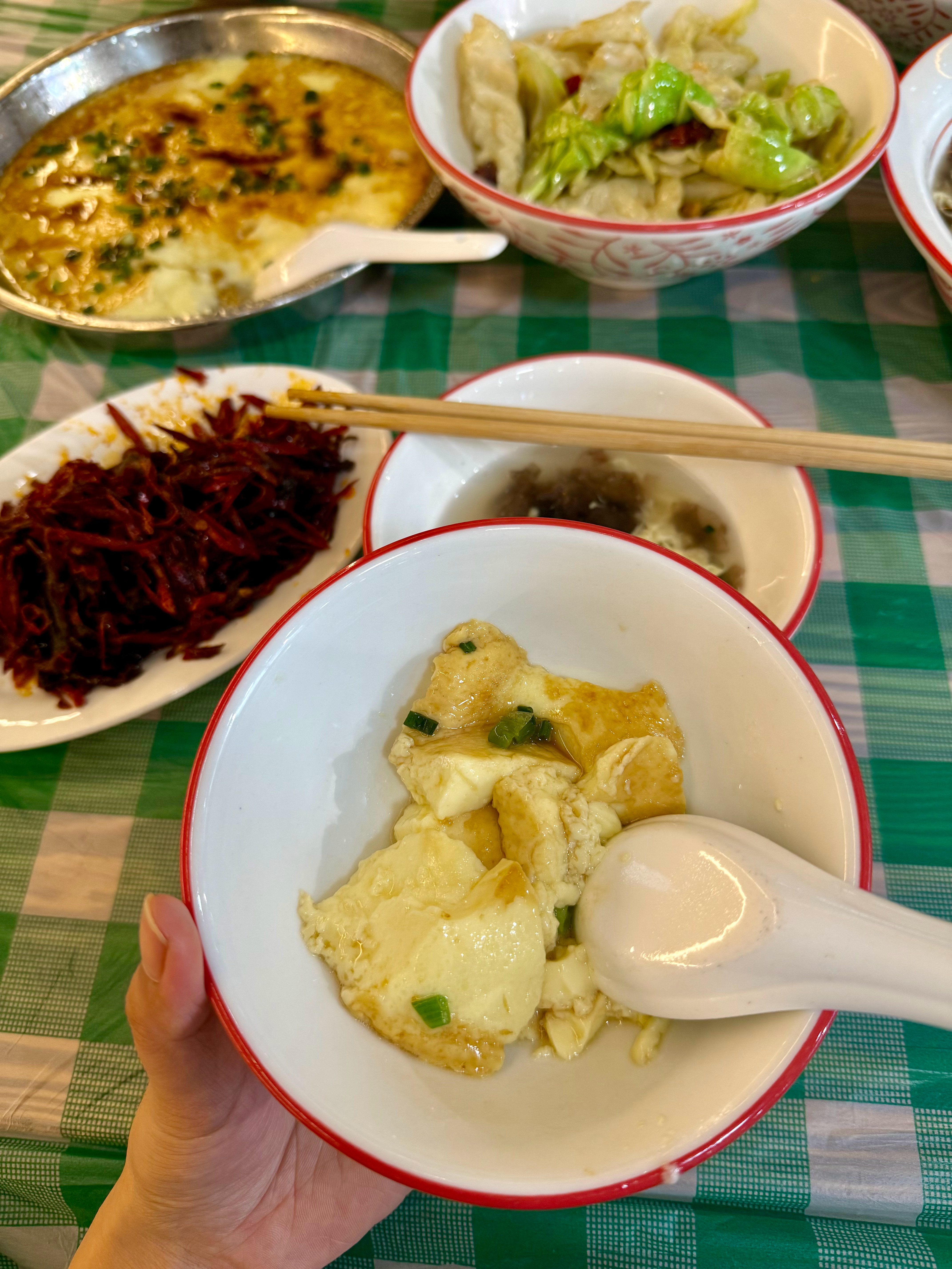 吃饭🍚冷吃牛肉丝鸡蛋羹手撕包菜紫菜蛋花汤 ​​​