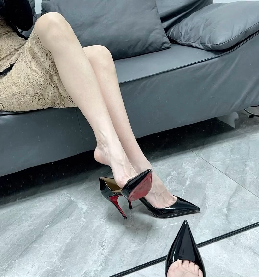 算了 跟你们这些穿足力健的说不清楚 
