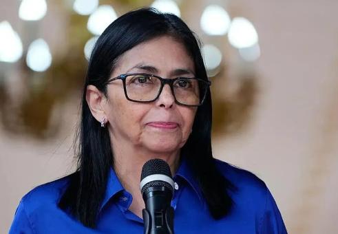 马杜罗一名亲信在委内瑞拉被捕，即将被引渡到美国。代总统罗德里格斯已经不装了，拿到