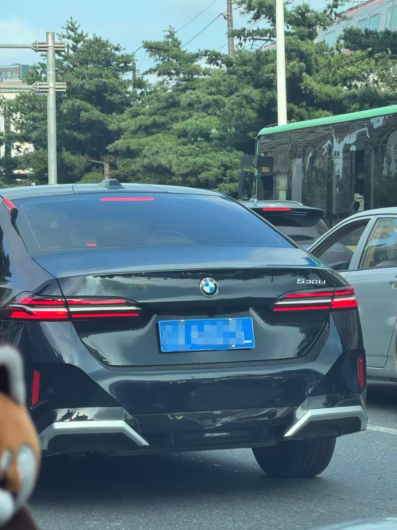 嗯嗯，知道啦[嘻嘻][嘻嘻] ​​​