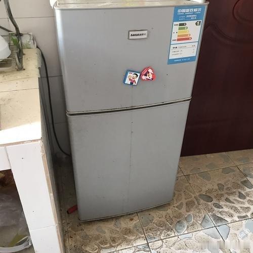 老旧家电没坏有必要换吗我觉得老旧家电像冰箱，空调，洗衣机这些是可以更换的，毕竟新