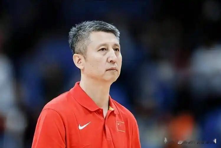 对沙特一战：郭士强对球员“摸了底”

余嘉豪：客观来说，余嘉豪打中锋比胡金秋合适