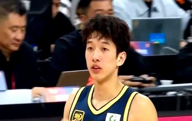 杜锋名言再发力？全运会U22男篮决赛上半场，广东队最多落后山东队高达19分，却只