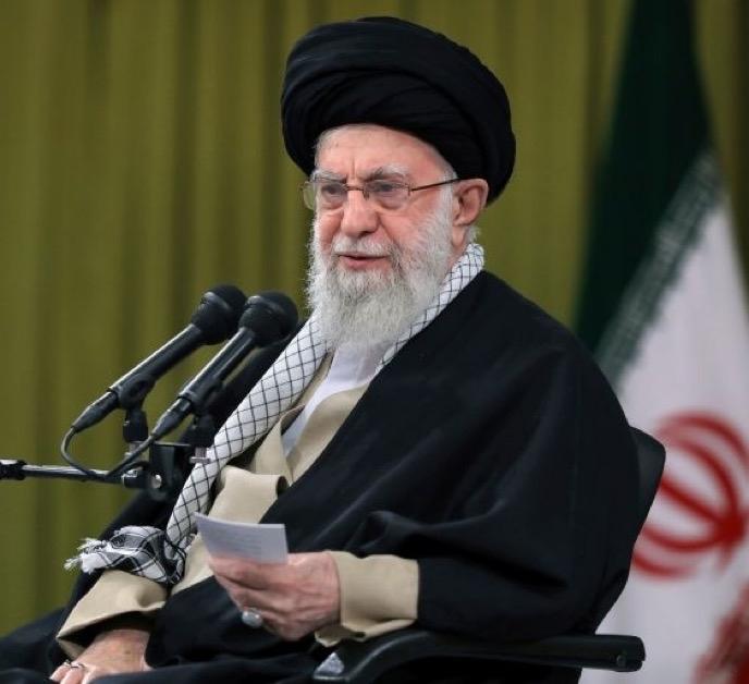 突发新闻：
据《华尔街日报》报道，美国已就如何对伊朗发动攻击以兑现特朗普的威胁进