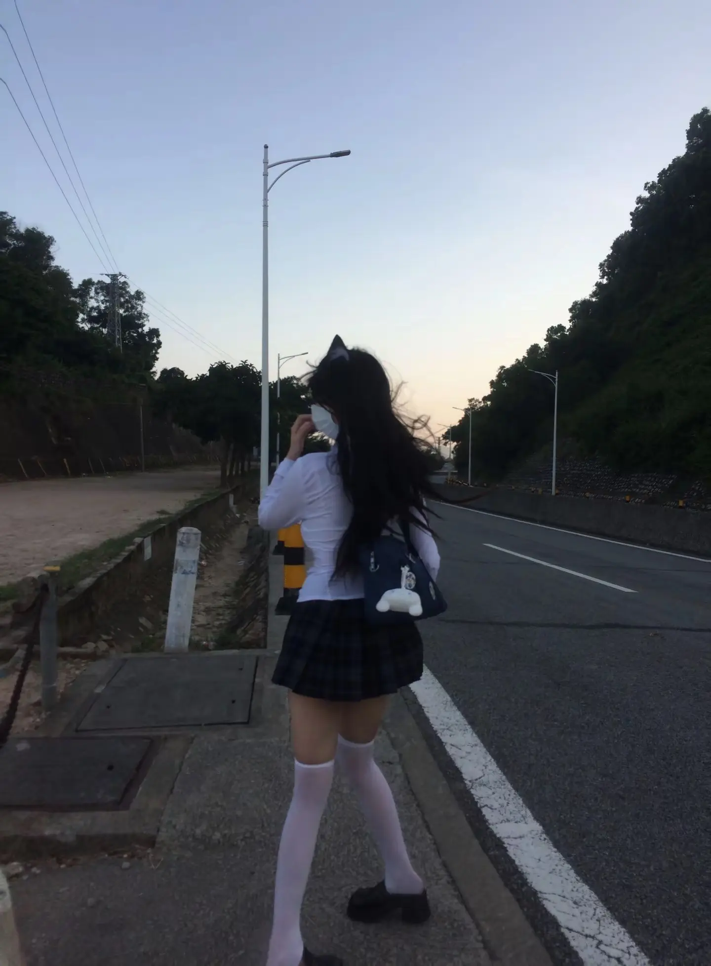 如果你愿意拉着我的手 那么多远的路我都会陪你走ʚ⌯'ᵕ'⌯ɞ