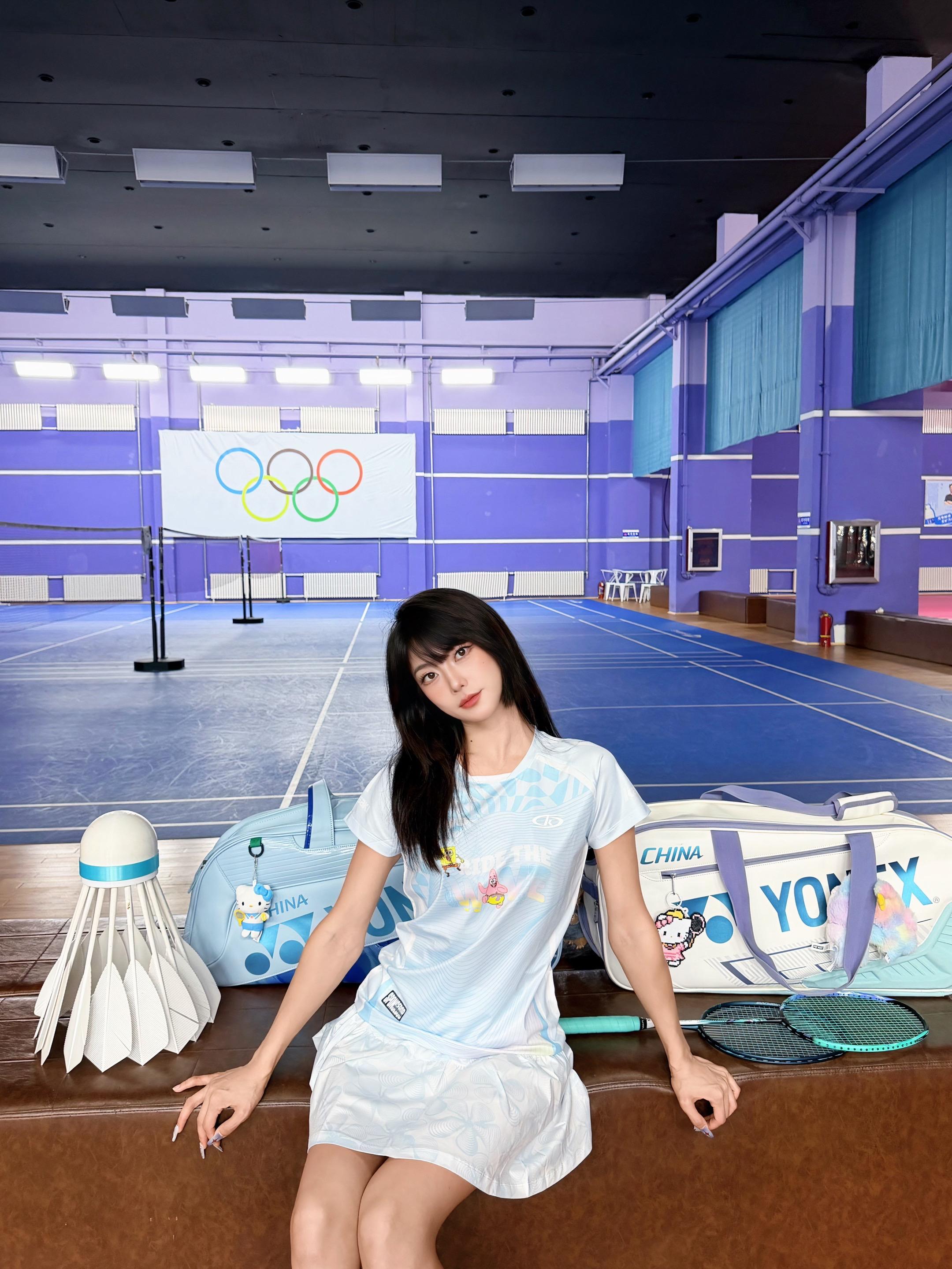 今天打球了吗🏸。