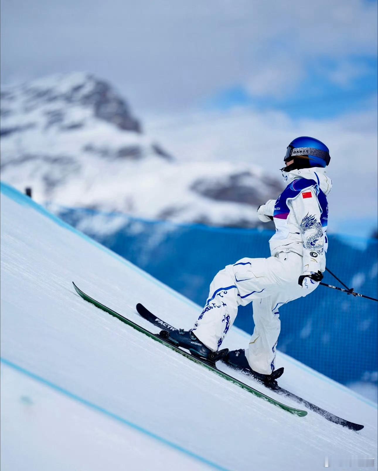 中国队何时能摘首金看谷爱凌的啦 她希望最大 