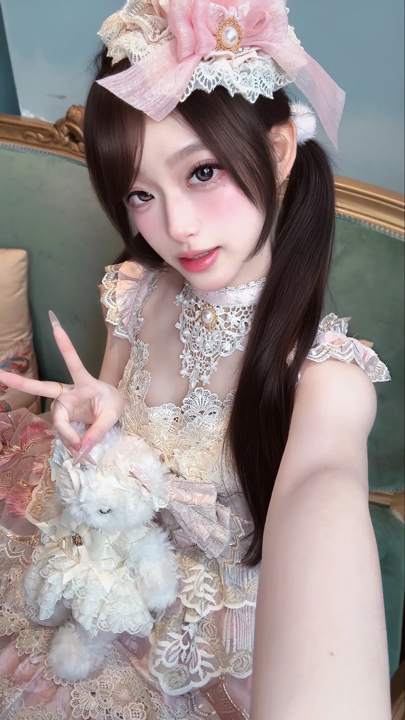 🎀权威嗲兔♡‧₊˚。