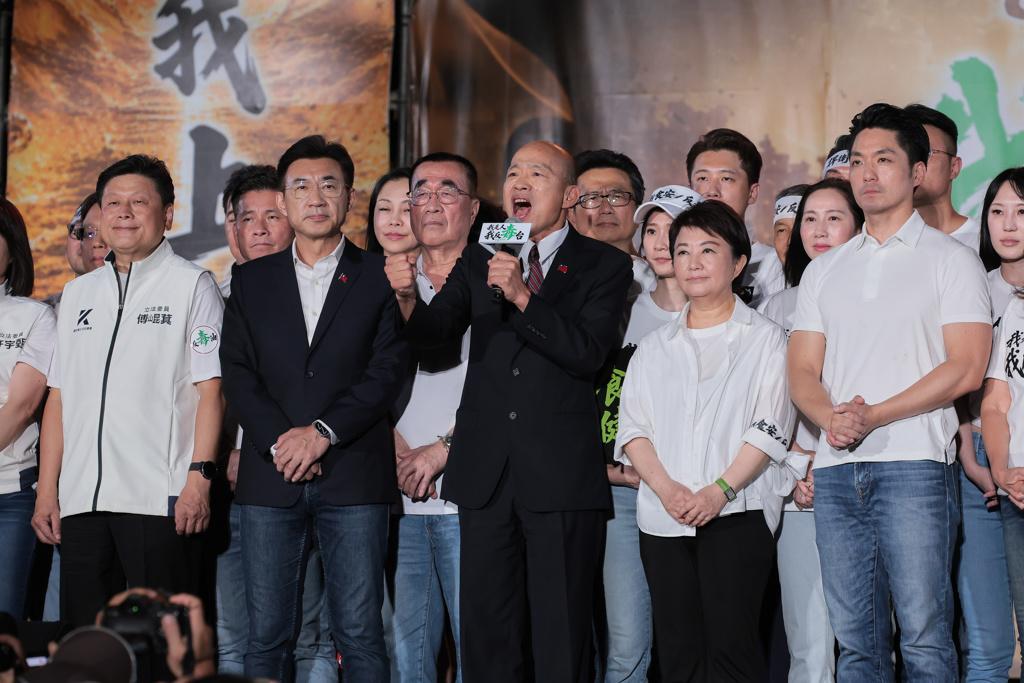 韩国瑜揭“民意的武器” 徐巧芯曝赖只怕1事：他很自私
大罢免投票一周年纪念活动2