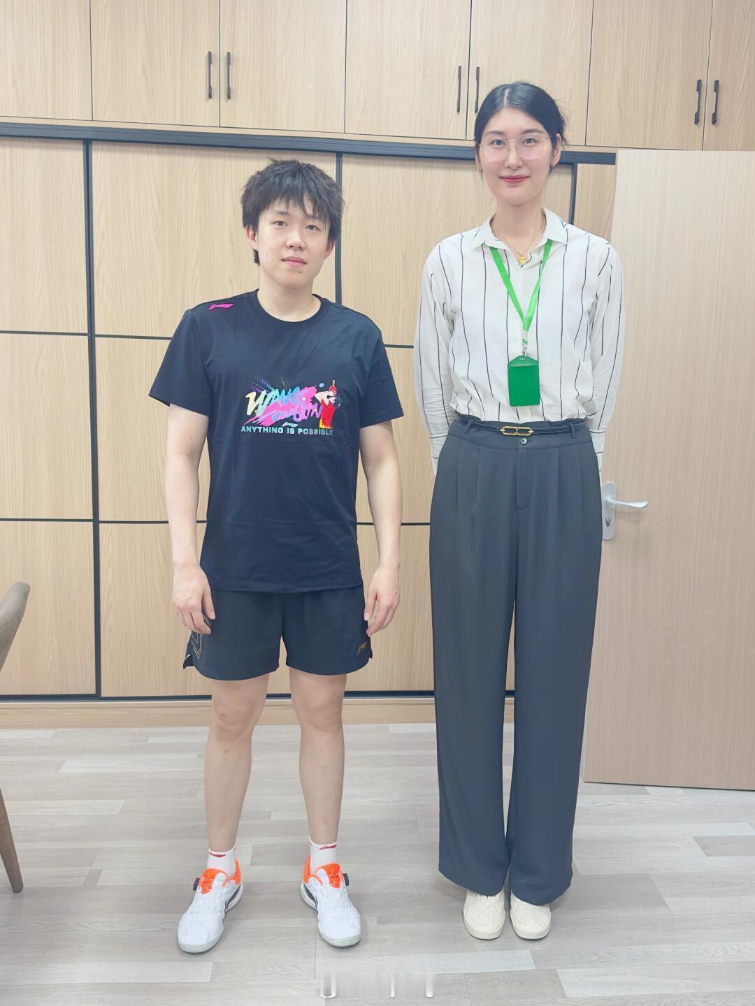 王楚钦成小手办了  来看看这个可爱又萌的耶耶吧 渣浪你别这么癫了，王楚钦在冬训中
