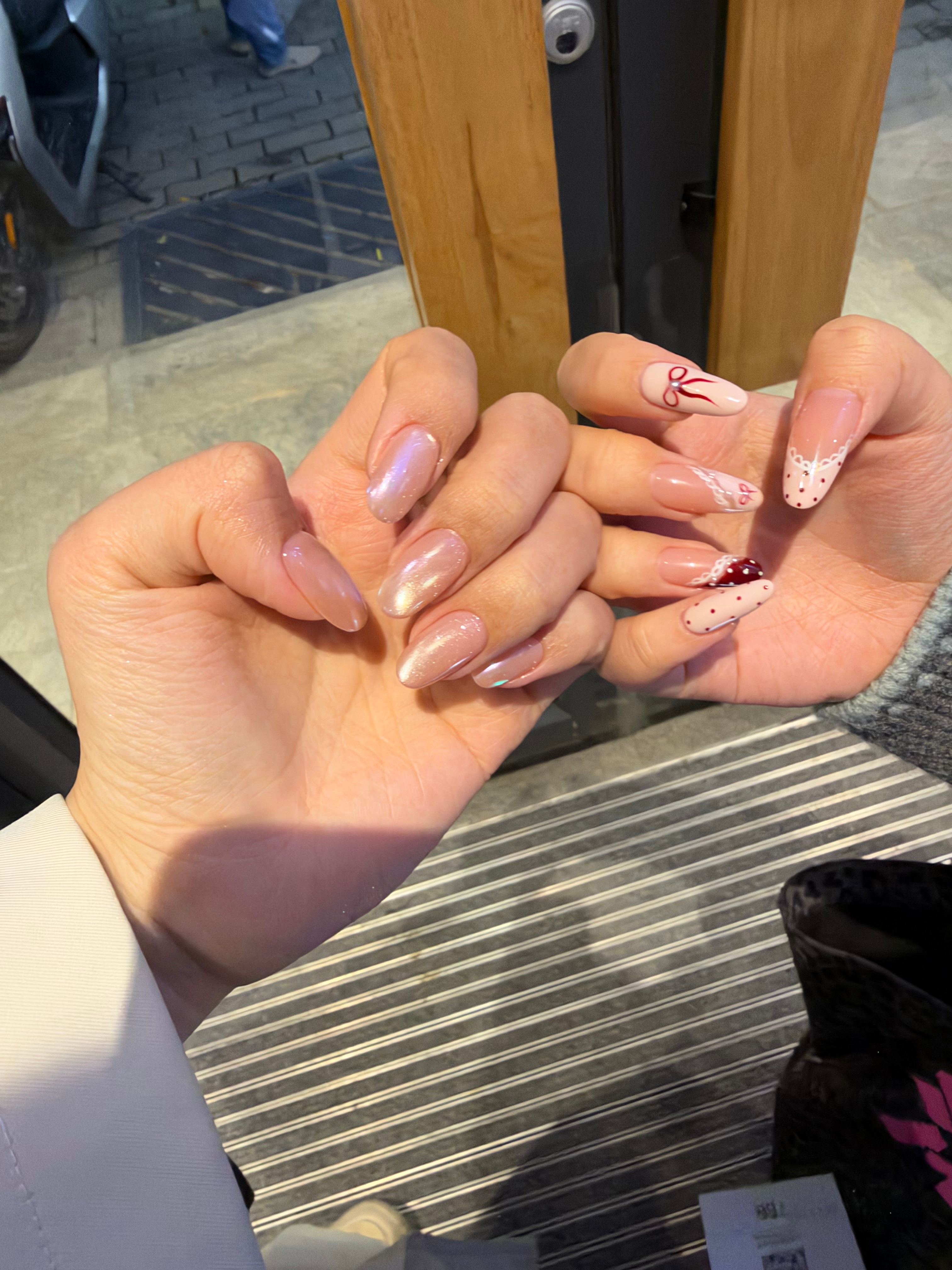 和诡秘💅🏻 ​​​