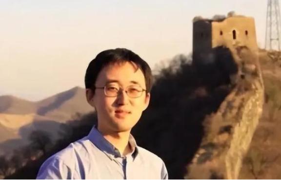 “中国活该被日军欺辱，中国就应该被日本多占领几年！”“郑州大暴雨是报应！活该被淹