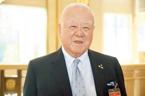 台工商大佬、三三企业交流会理事长林伯丰今天恭喜赖萧当选，他向赖清德提出“三个期待