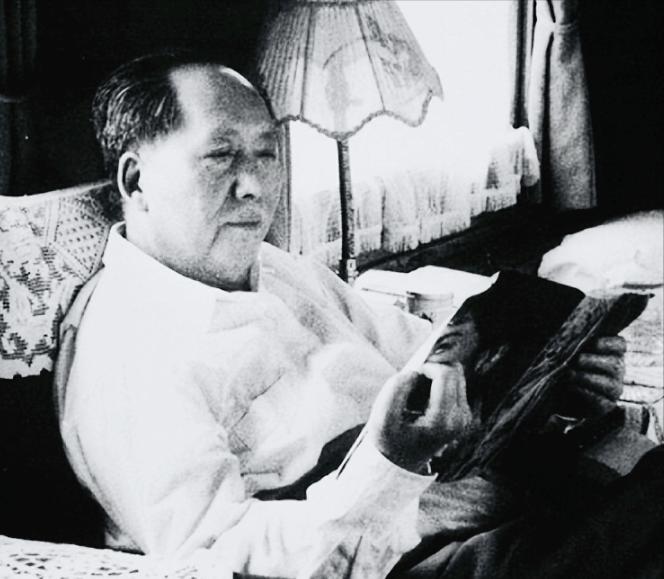 [微风]关于毛主席的四个史实真相，请一些人不要再造谣了！第一，贺子珍于1937年