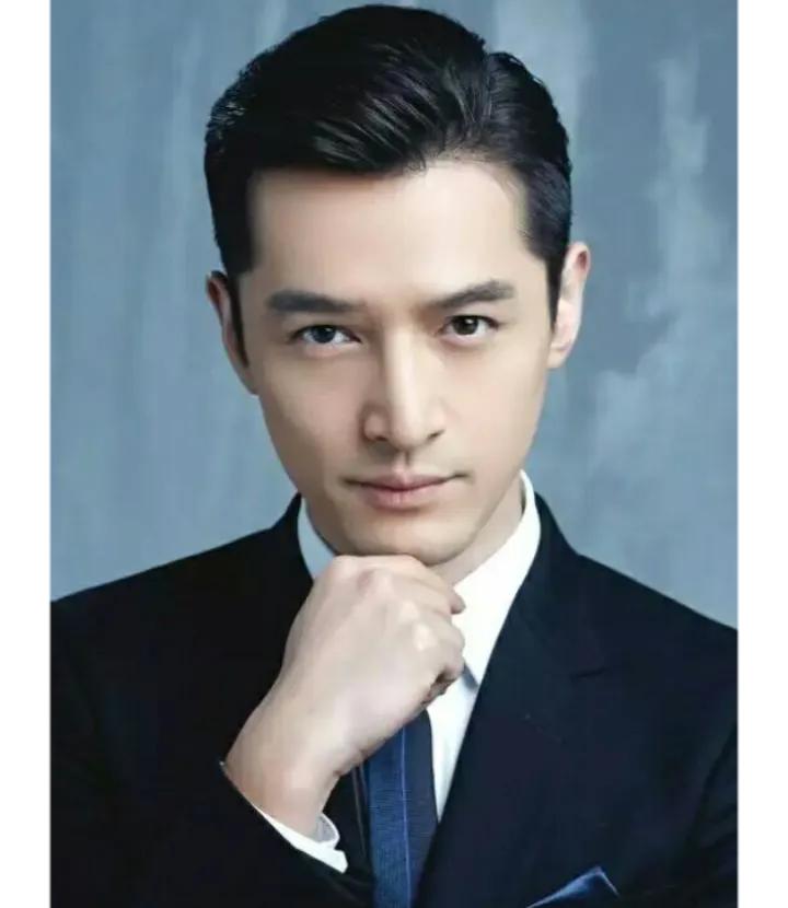 胡歌代言新动向：沃尔沃汽车接力，东航飞机代言彰显非凡商业价值

胡歌，这位备受瞩