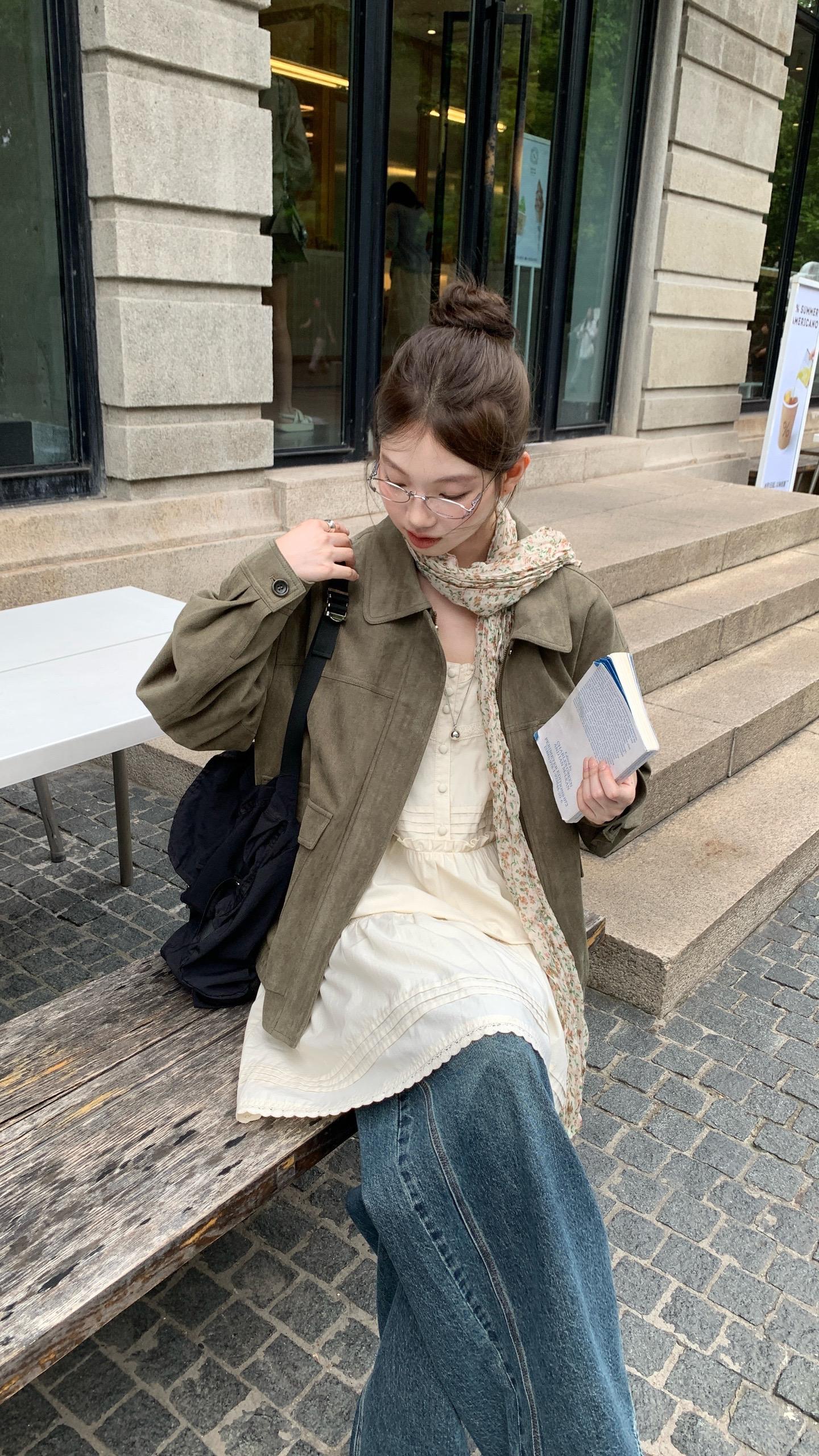 诡秘这是我给你找的韩女拍照姿势。