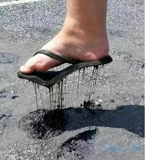 济南会给以为没那么热的人，上一课！朋友老来得子，年过50岁，二娃胖儿子才上小学一