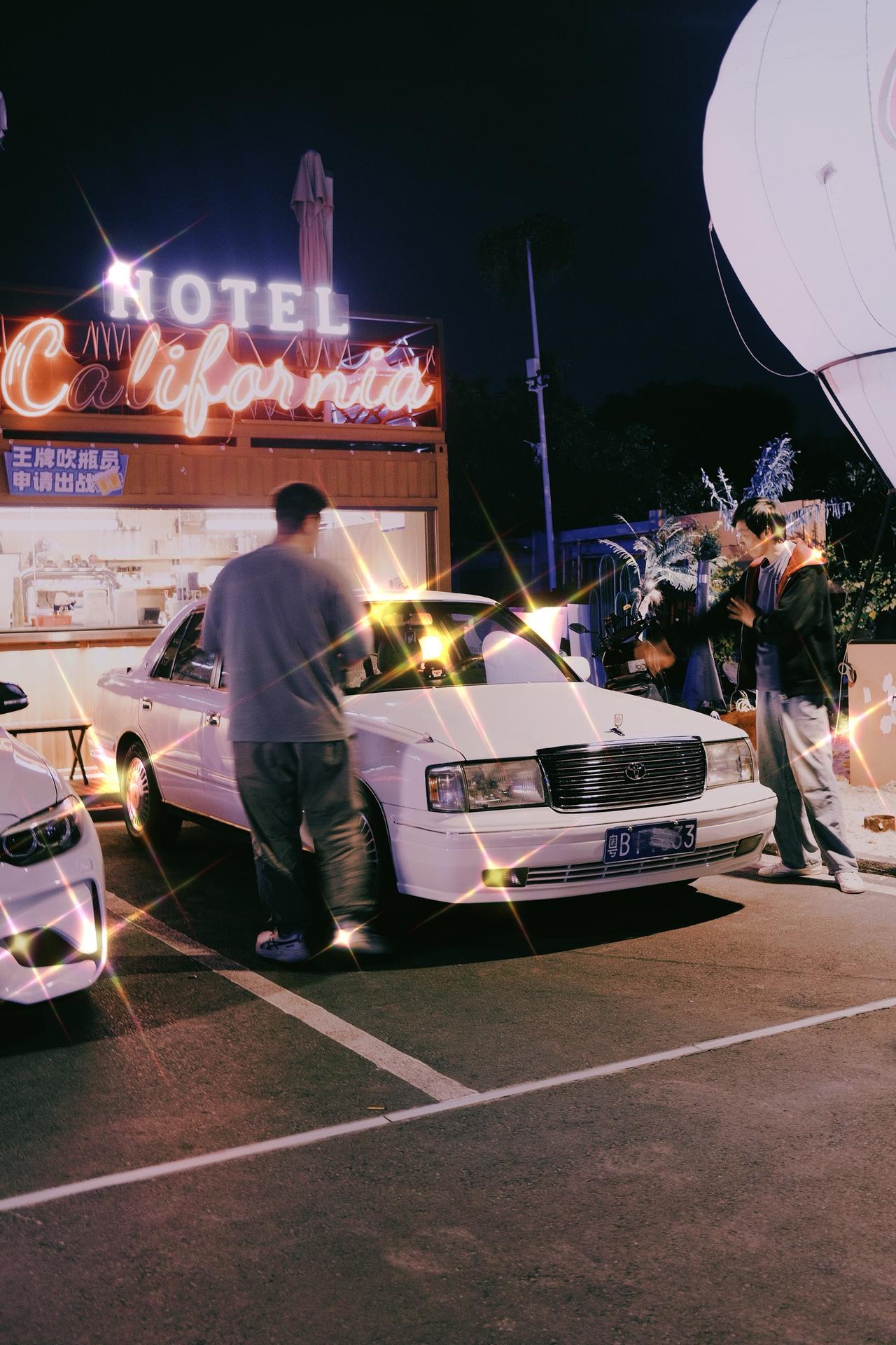 情怀老车 皇冠155 千禧年 丰田皇冠 dou是好车