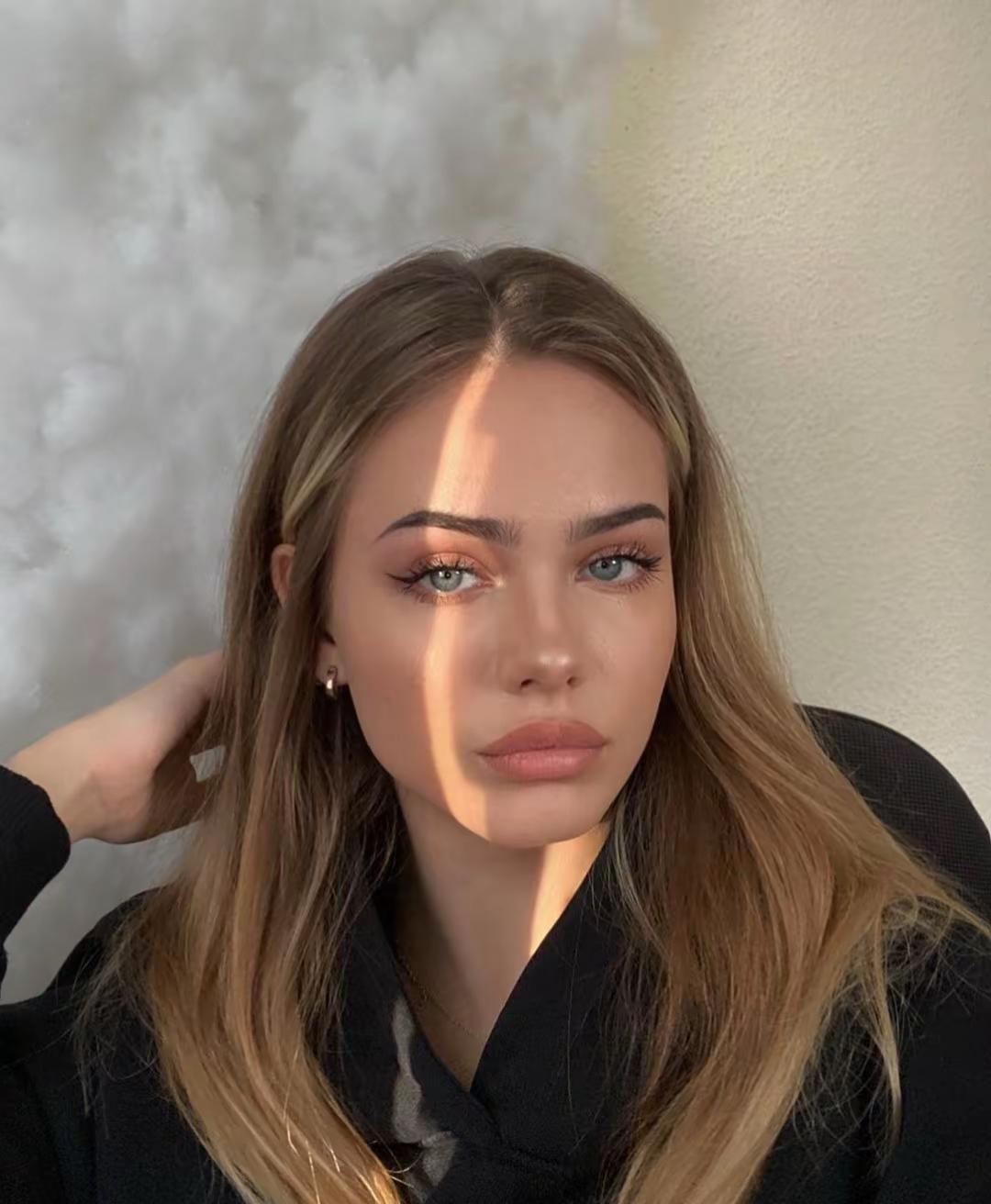 外国小姐姐外国人义乌这座城市很友善，非常非常喜欢！