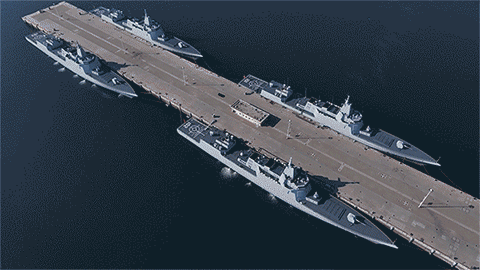 中国海军四艘万吨大型驱逐舰，在码头同框的画面真美，用它们组成的水面舰队，可以追着