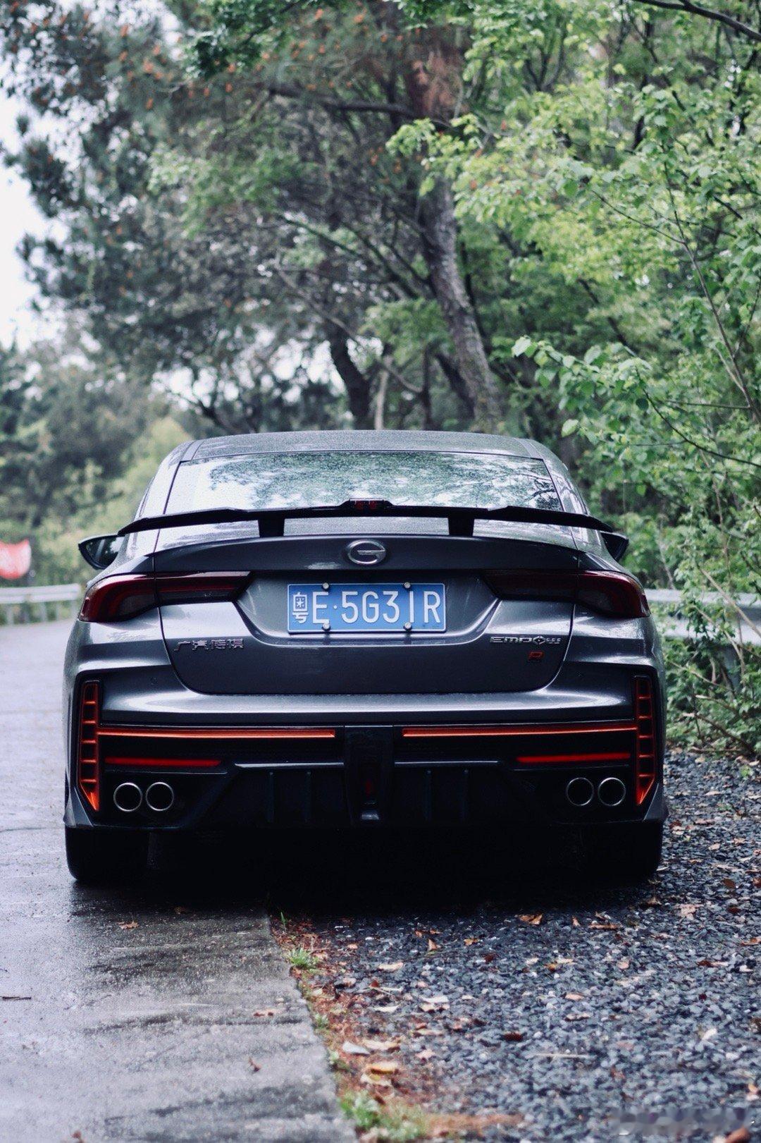 搞了个传祺影豹 最新款试了试，会出一个小视频说一说。说真的刨除网上口嗨说的，实车