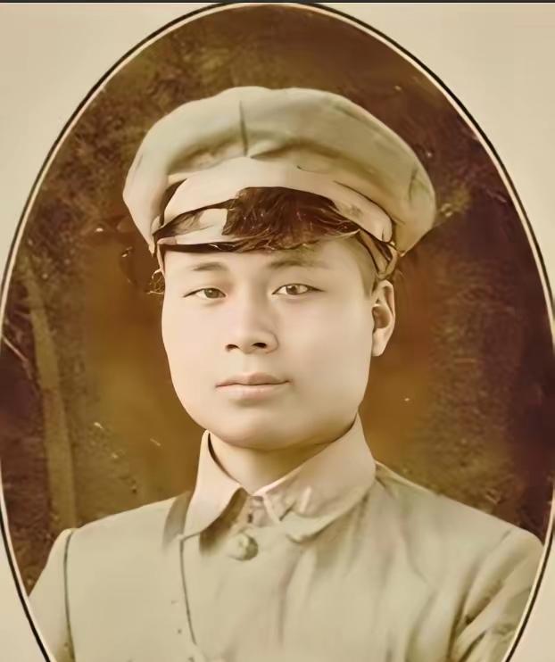 1961年，邱行湘已经54岁了，原74军军长邱维达见他还是单身，就说：“有个30