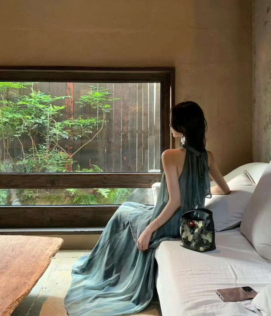 我不是一个没良心的人 ，任何人陪我走过的每段路我都记得 ，我念你的好 ，也记得你