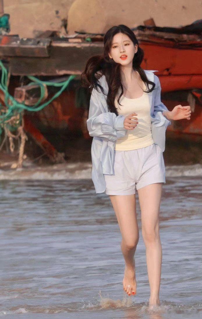 @赵露思 宝藏女孩，她是你的人间理想吗？ 