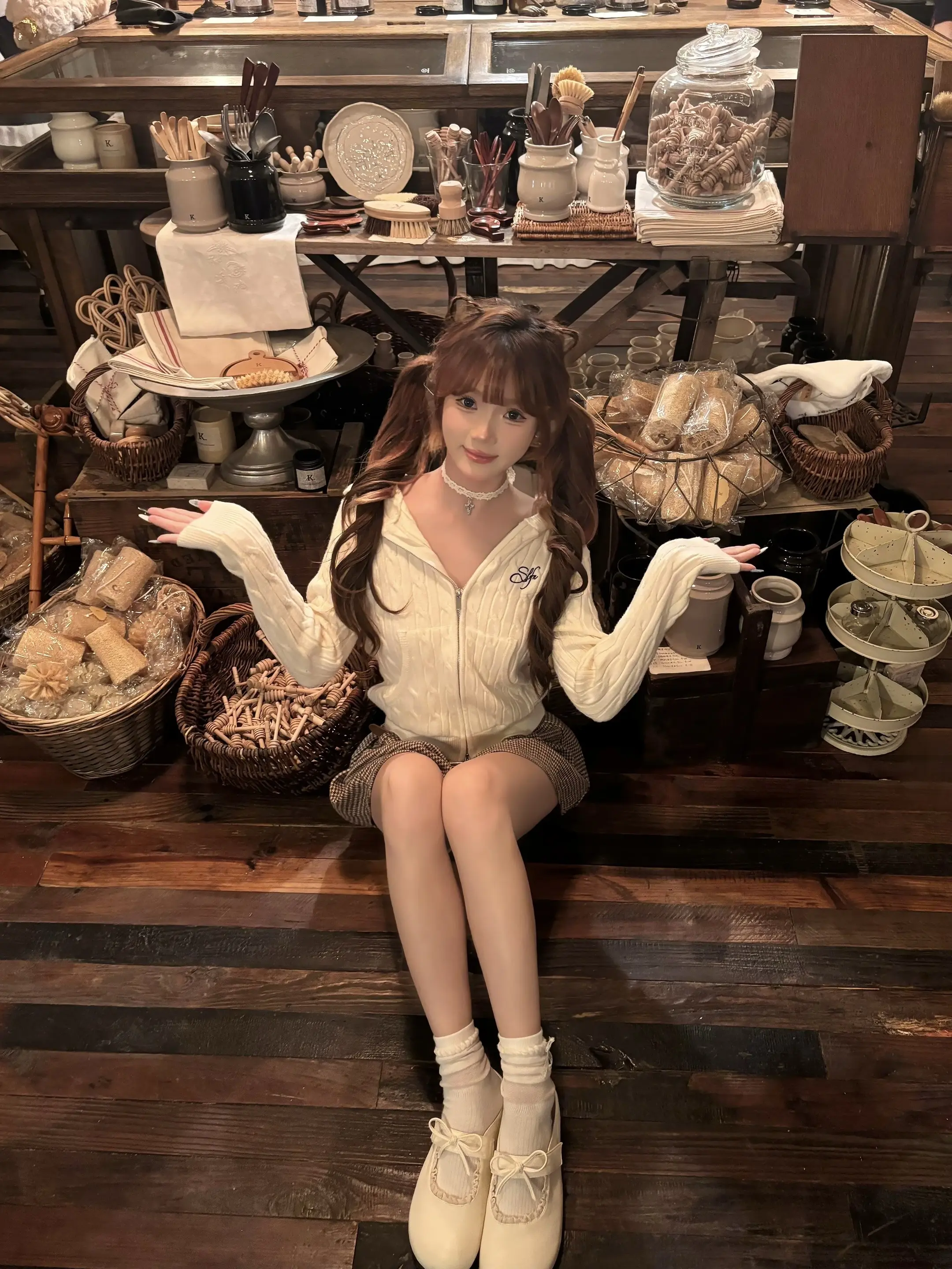 喜欢你才装可爱呀 你以为卖萌很轻松吗✌︎︎˃̵͈̑ᴗ˂✧