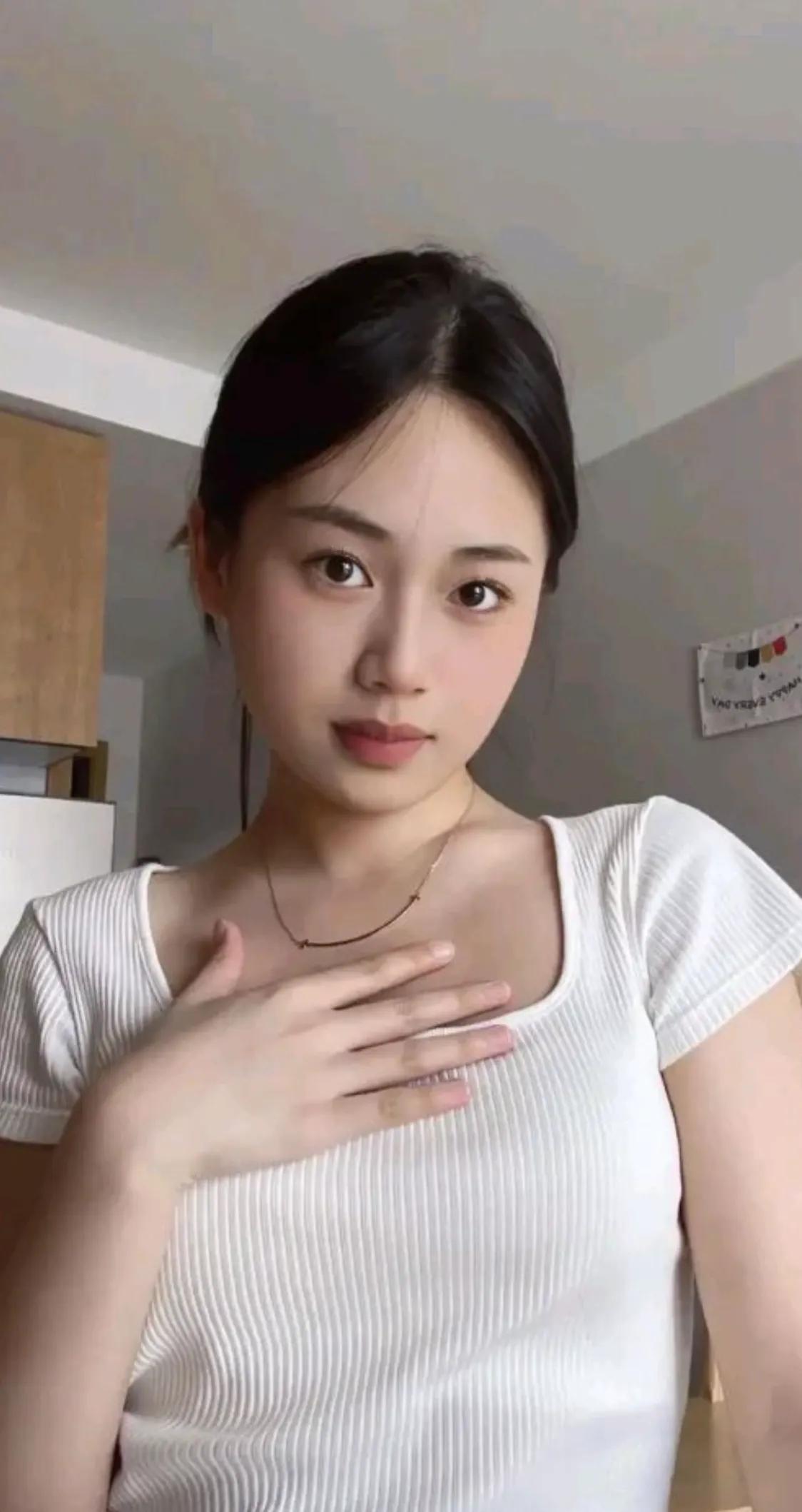 只要两个人想在一起，从概率上说就一定可以实现的。
在这个纷扰复杂的时代，每个人似