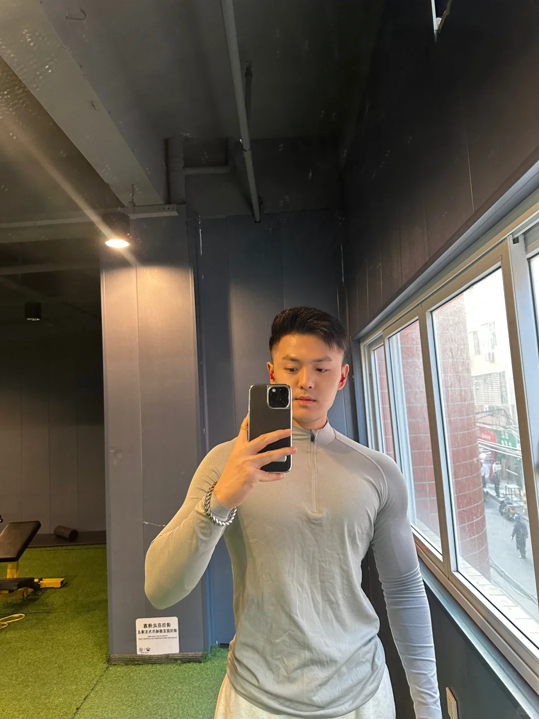 不同光线…