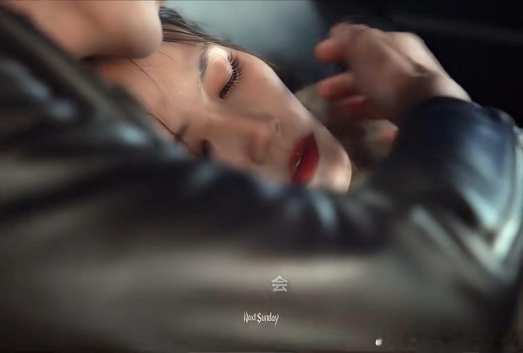 常华森美人余哄李一桐这段常华森看李一桐的眼神余梦醉酒脱口喊老公，焦旭没有生气，轻