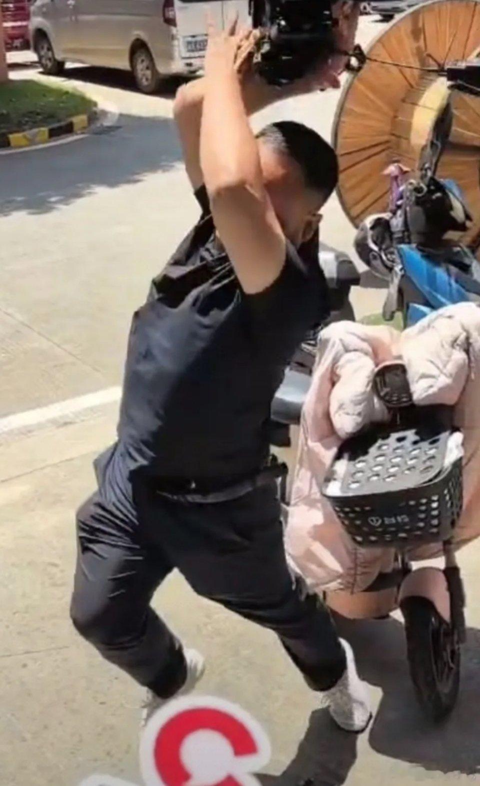湖南丰旭线缆有限公司法定代表人谢某某砸摄像机的这个新闻，当事人被刑拘了 ​​​
