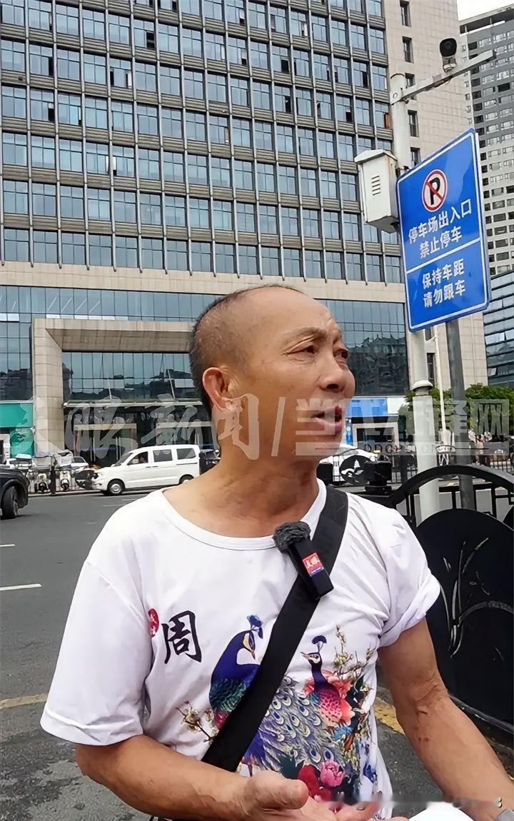 比周扒皮还黑！贵州贵阳，男子在一家公司干了26年电工，他勤勤恳恳，就指望老了有笔