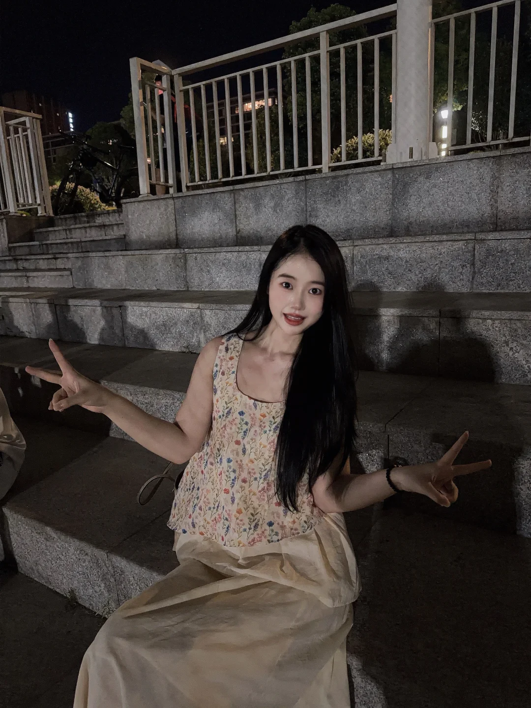 ootd｜来和我一起夜游吧～嘻嘻😁
