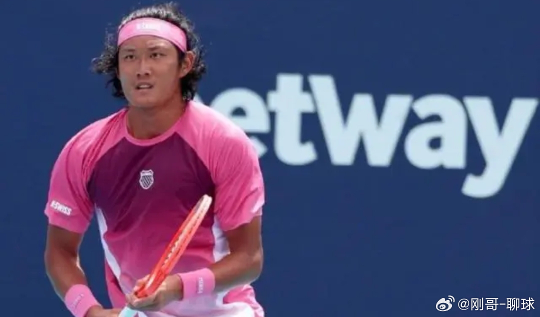 张之臻0-2不敌马纳里诺 迈阿密大师赛首轮出局网球迈阿密大师赛 北京时间3月20