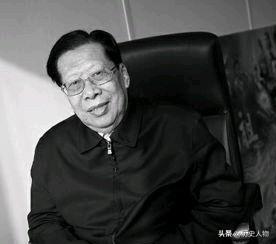 中国电视产业拓荒者中央电视台原台长杨伟光广东梅县人1935年11月出生1956年