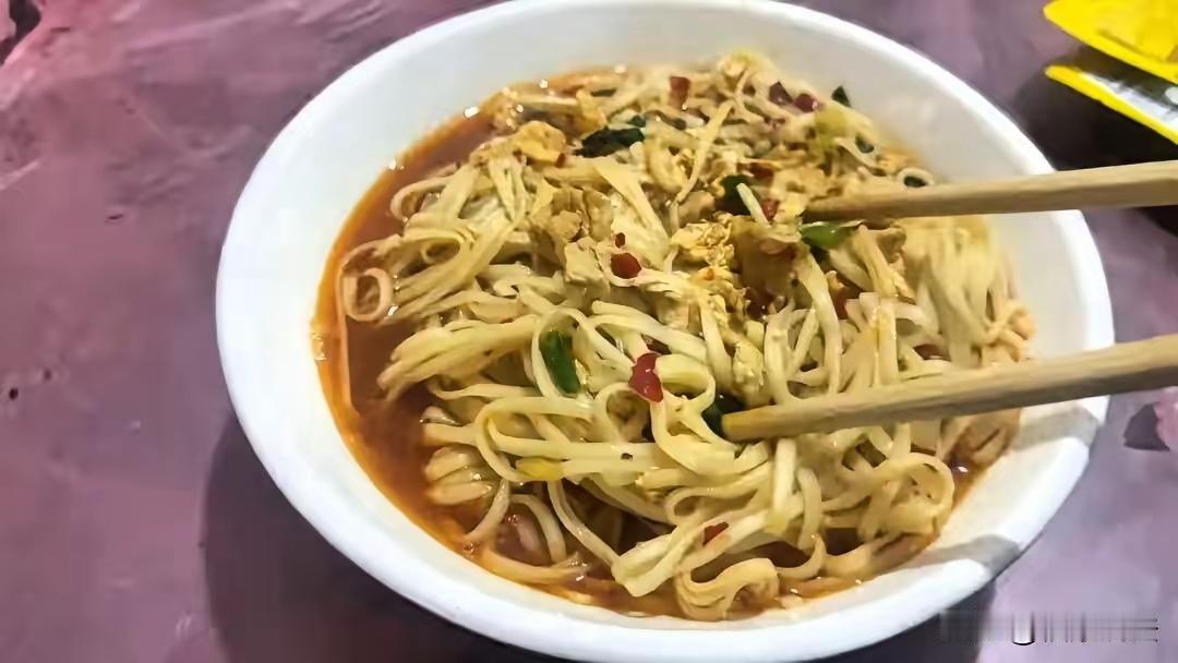 “太暖了！”安徽滁州，男子兼职网约车司机，突然接到一近800公里的大单，送一大哥